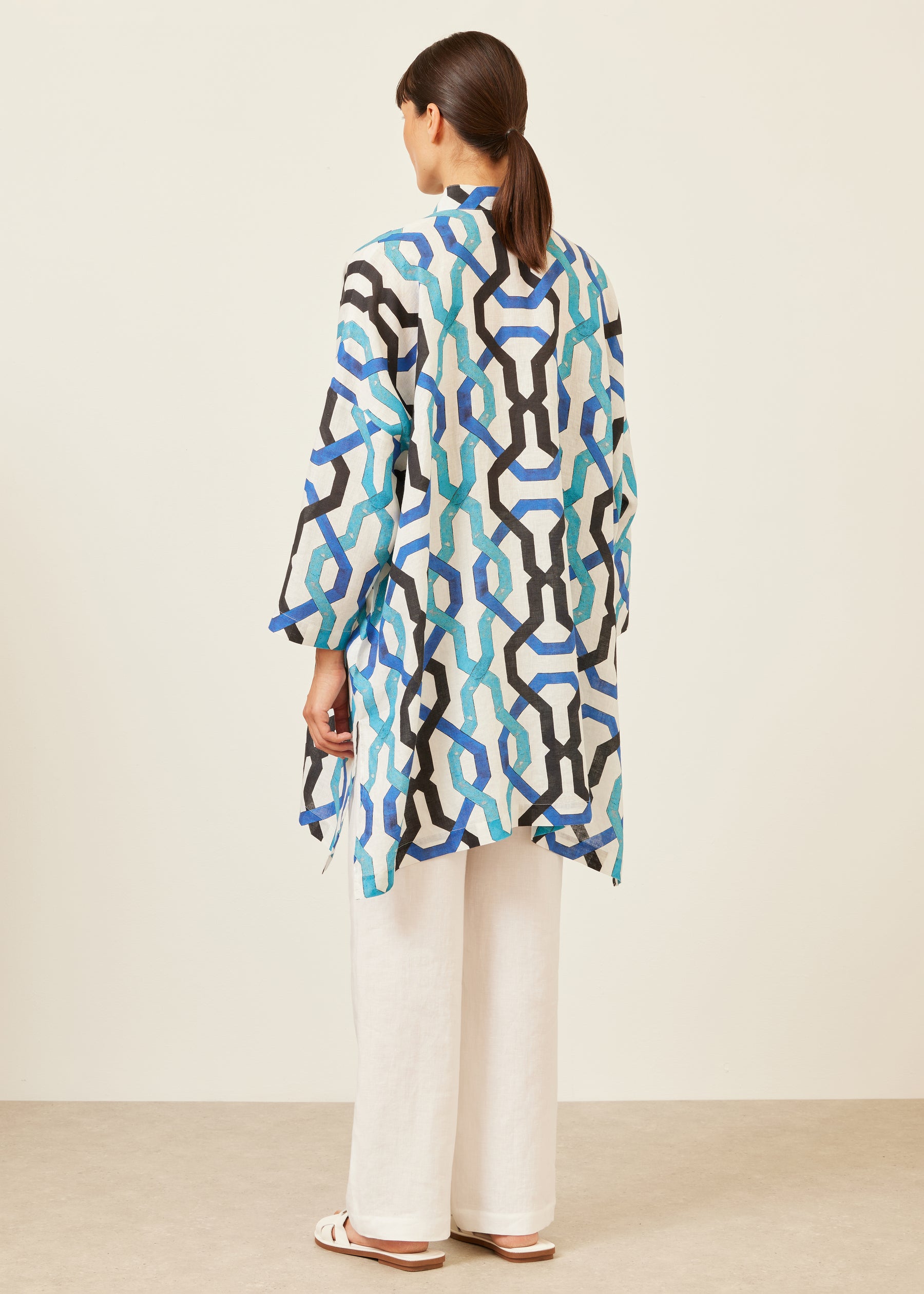 linen wide collarless shirt - very long with slits