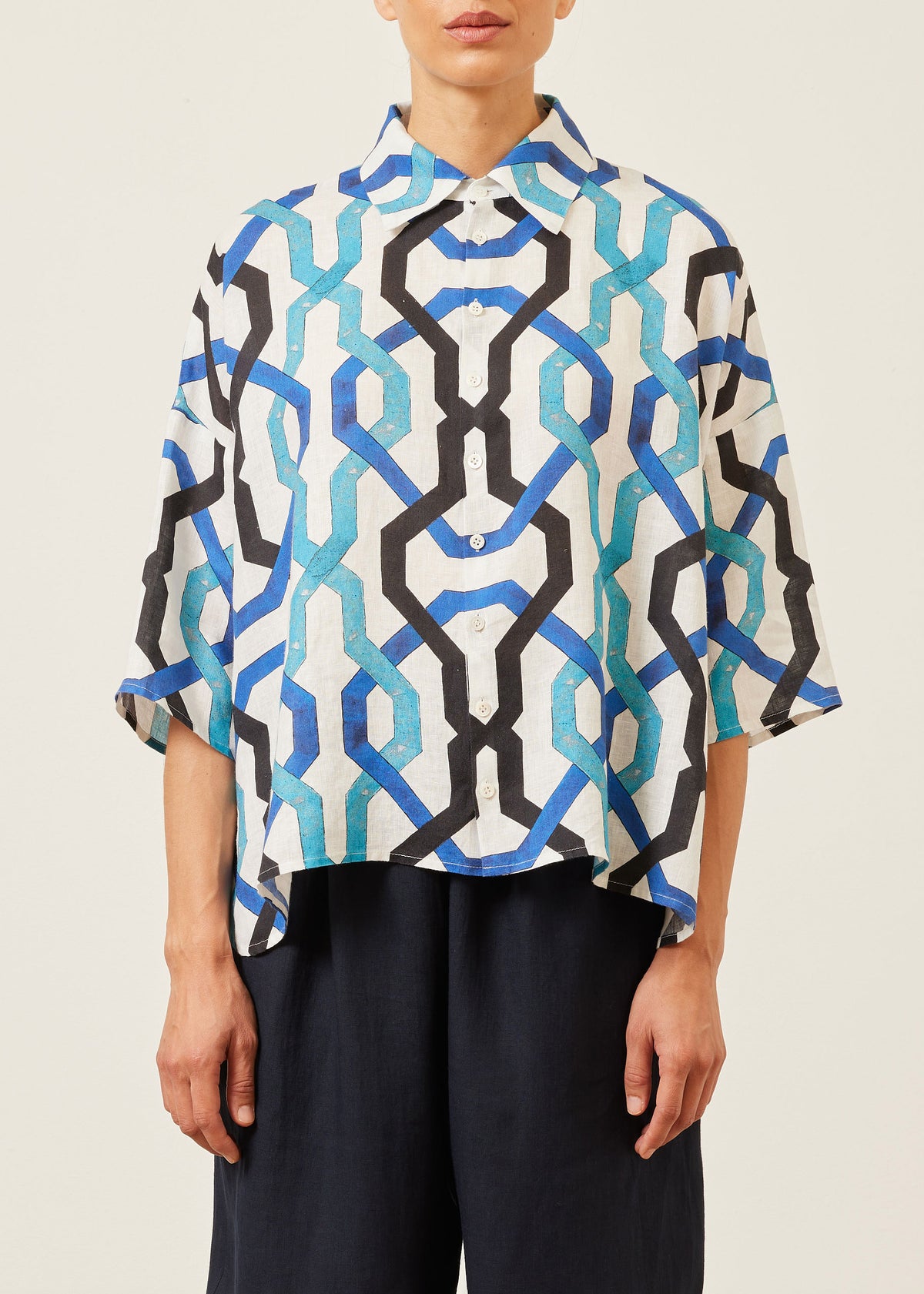 linen sloped shoulder wide a-line short sleeve shirt with collar - mid