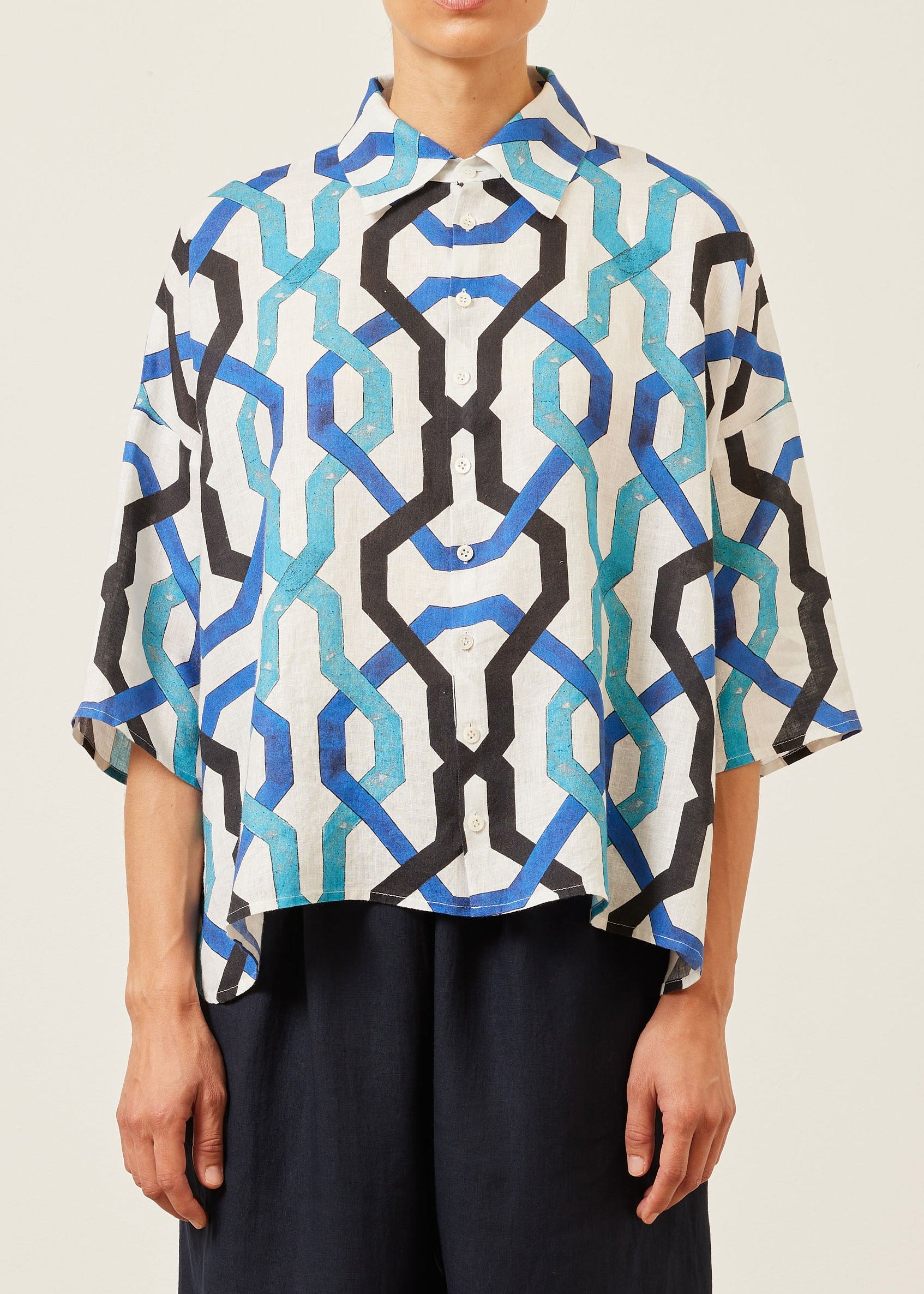 linen sloped shoulder wide a-line short sleeve shirt with collar - mid