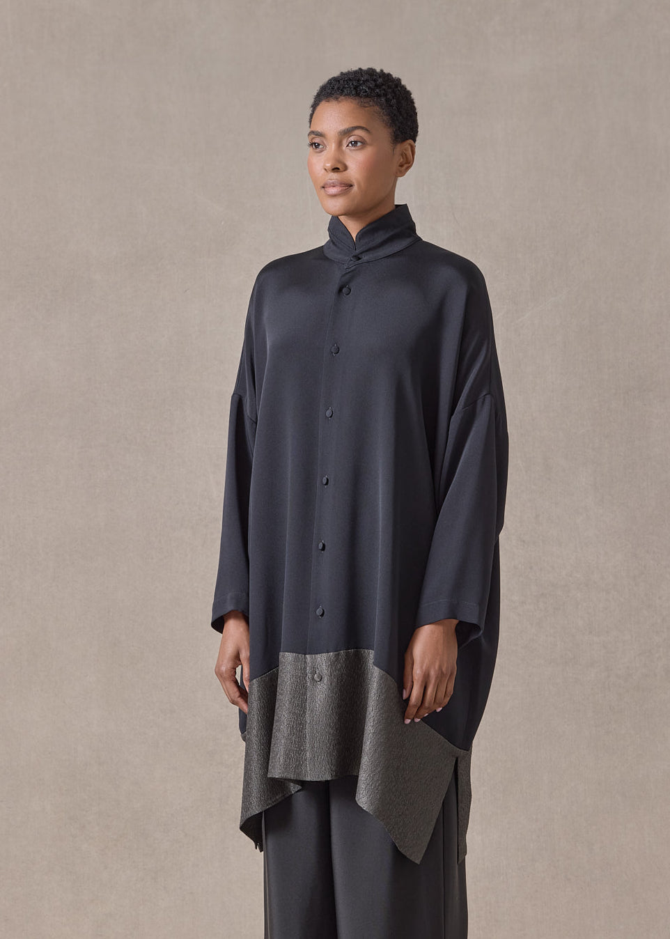 silk and lamé wide double stand collar shirt - very long with slits (black with mossdark)