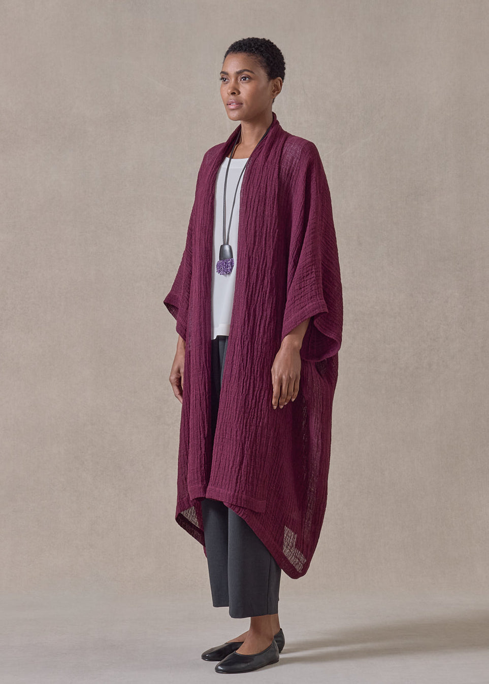 linen gauze wide short sleeve scrunch shawl abbaya coat (cochineal)