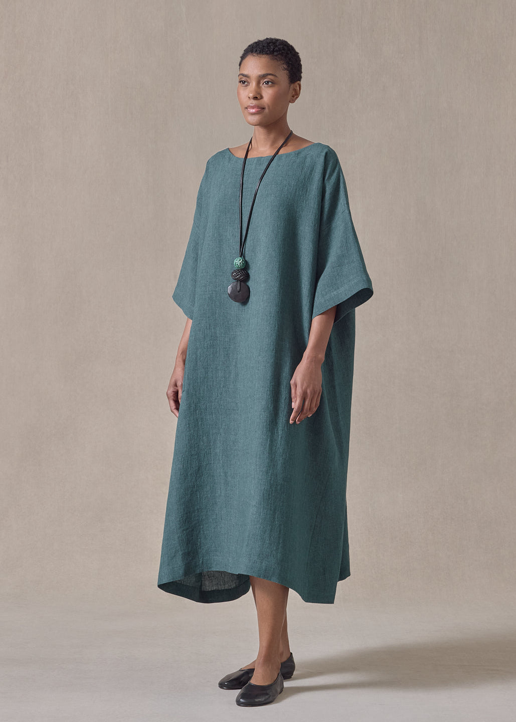 linen angle-to-front side seam scoop neck t shirt dress (tealgreen)
