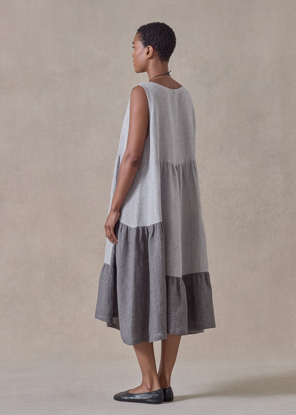 linen two tone tiered pleated sleeveless dress (greymix)