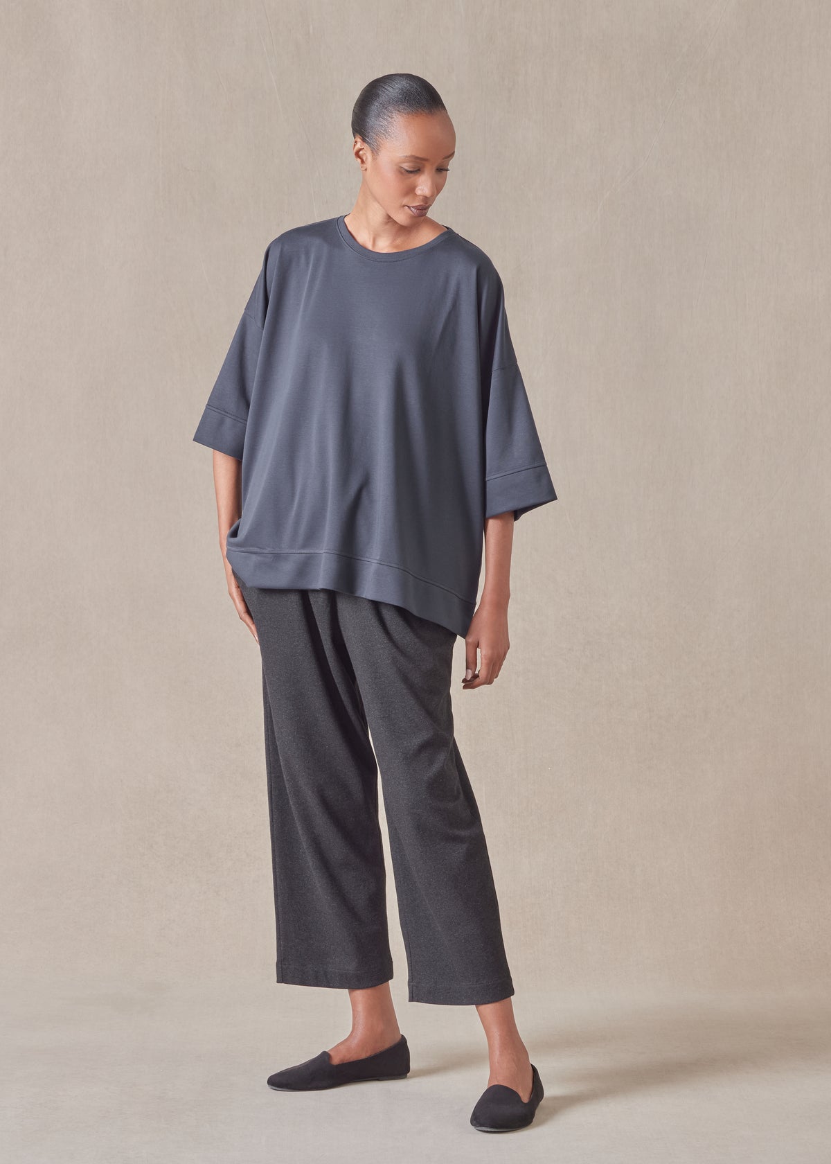 cotton jersey round neck 3/4 sleeve top with hembands - mid plus