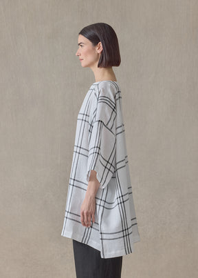 linen 3/4 sleeve scoop neck tunic - long plus with slits (white)