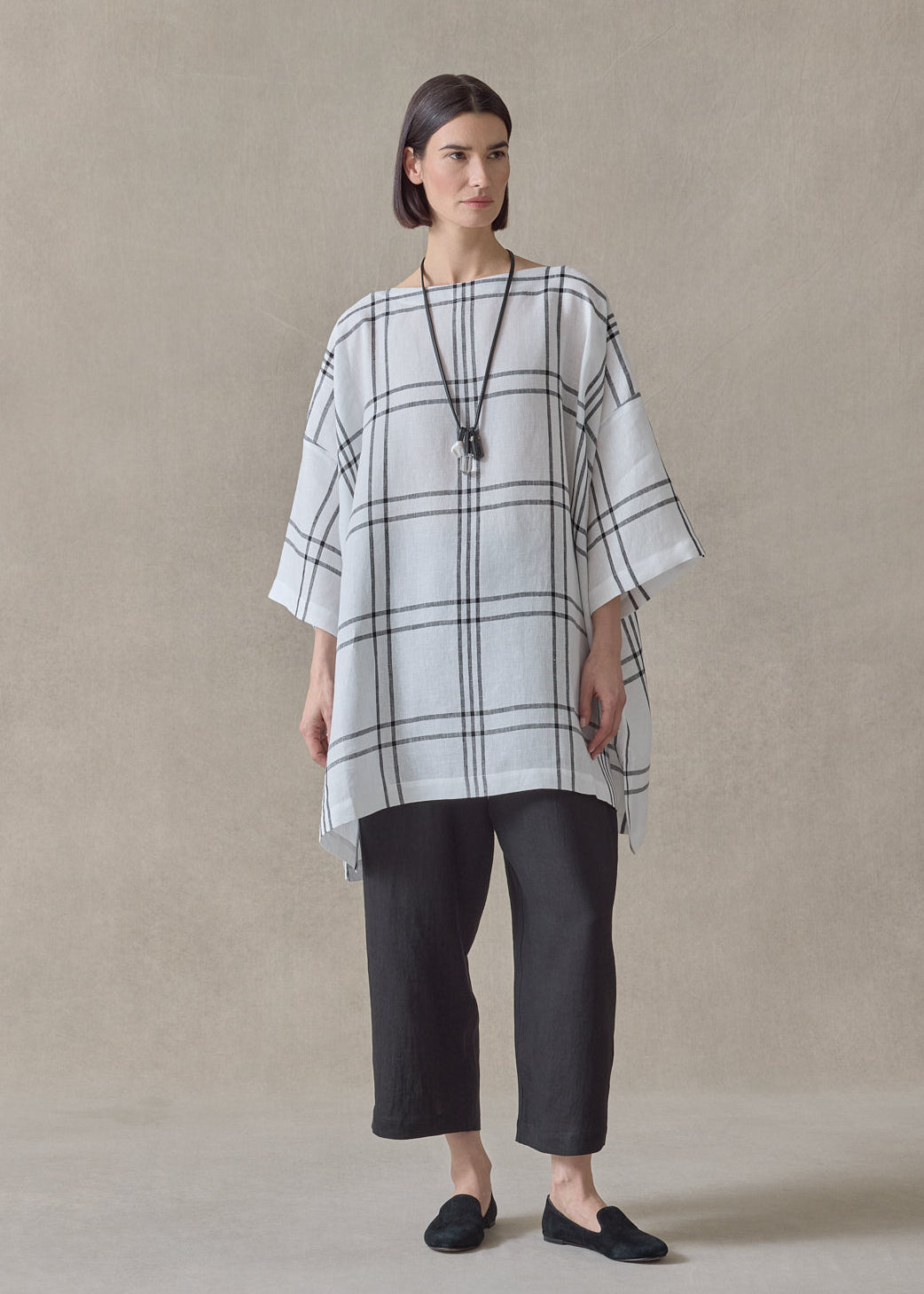 linen 3/4 sleeve scoop neck tunic - long plus with slits (white)