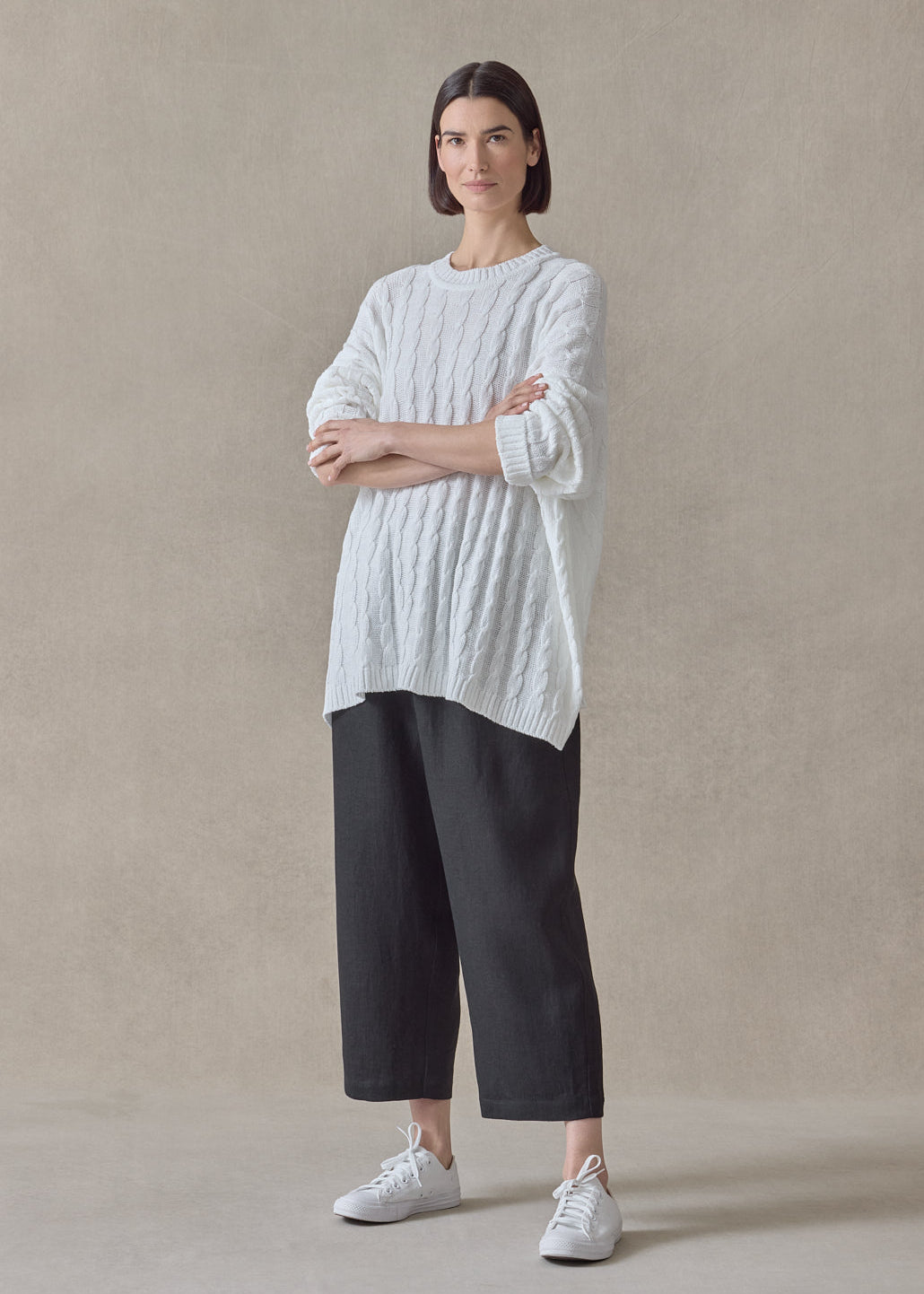 linen cotton mix round neck sweater - mid plus (white)