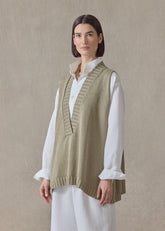 linen cotton mix sleeveless a-line V neck - mid plus (cardamom)