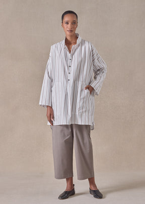 cotton sloped shoulder wide a-line artists smock with pleated collar - long plus (greyblue)