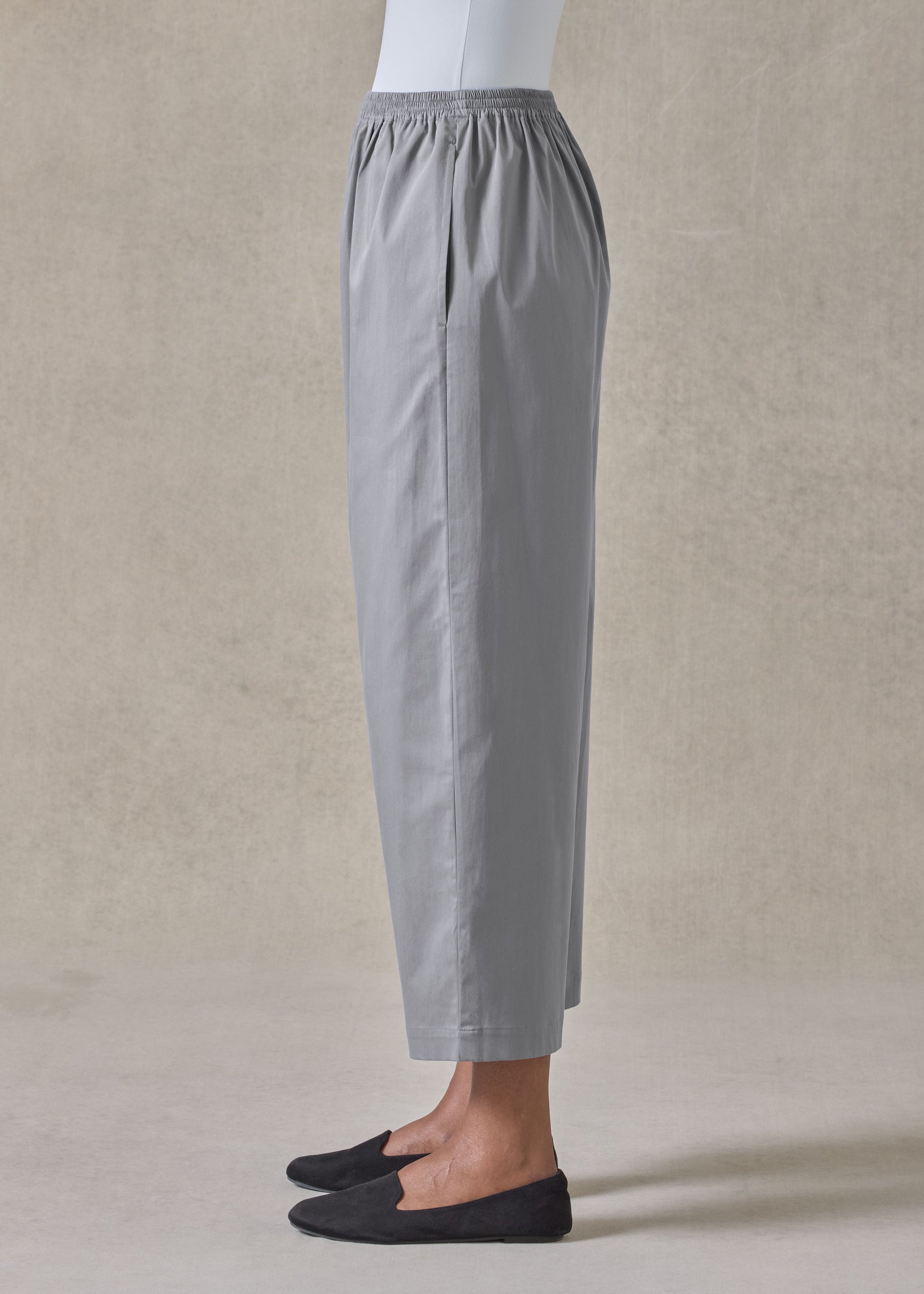 cotton stretch japanese trouser (greypale)