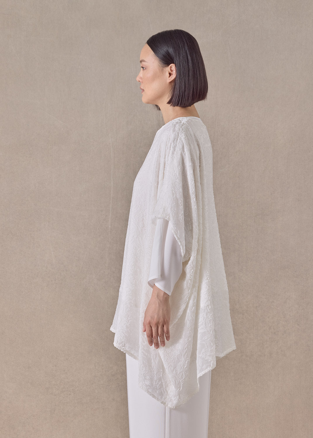 Devore Velvet silk mix kaftan - long (white)