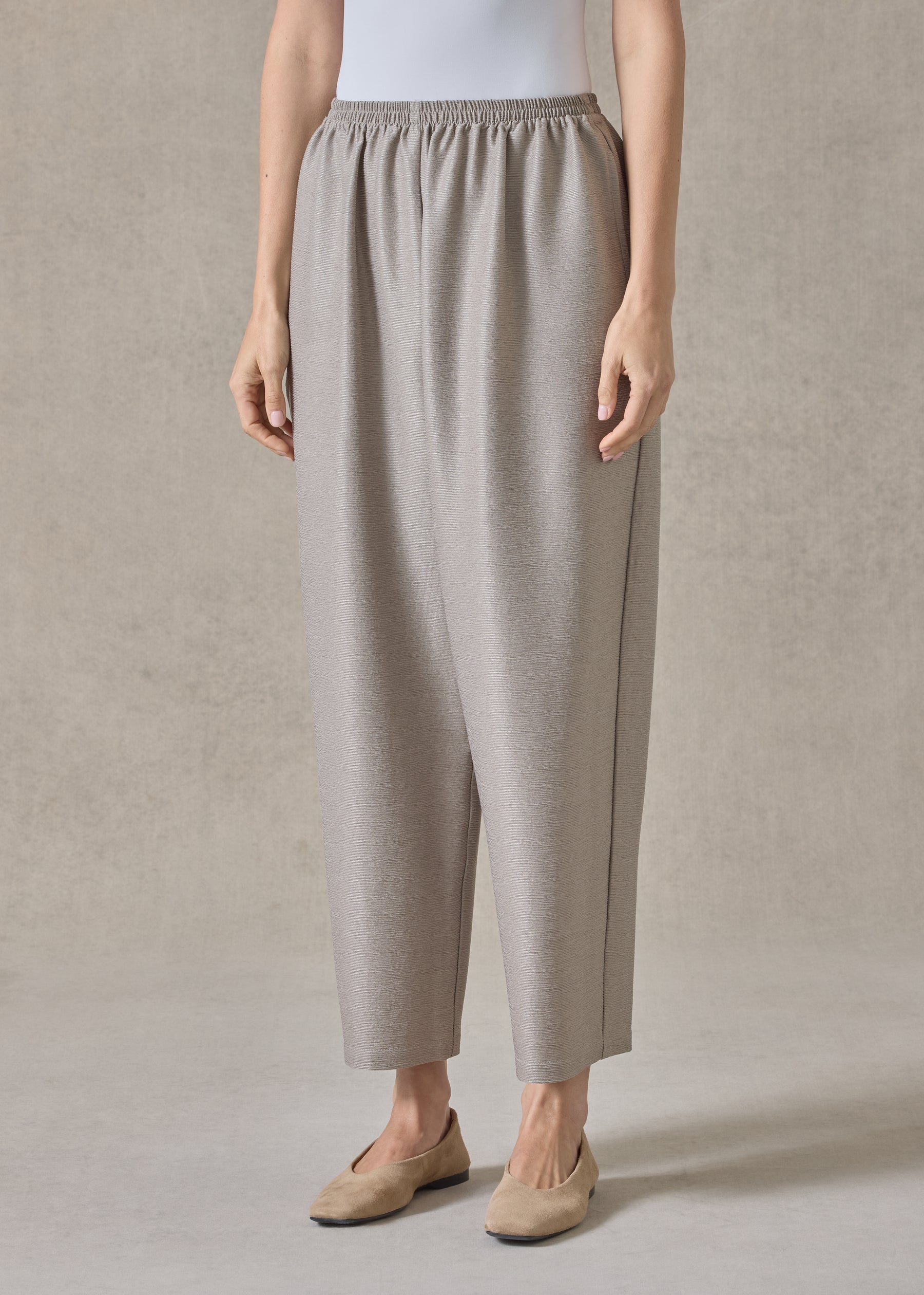 midweight silk plissé japanese trouser (stone)