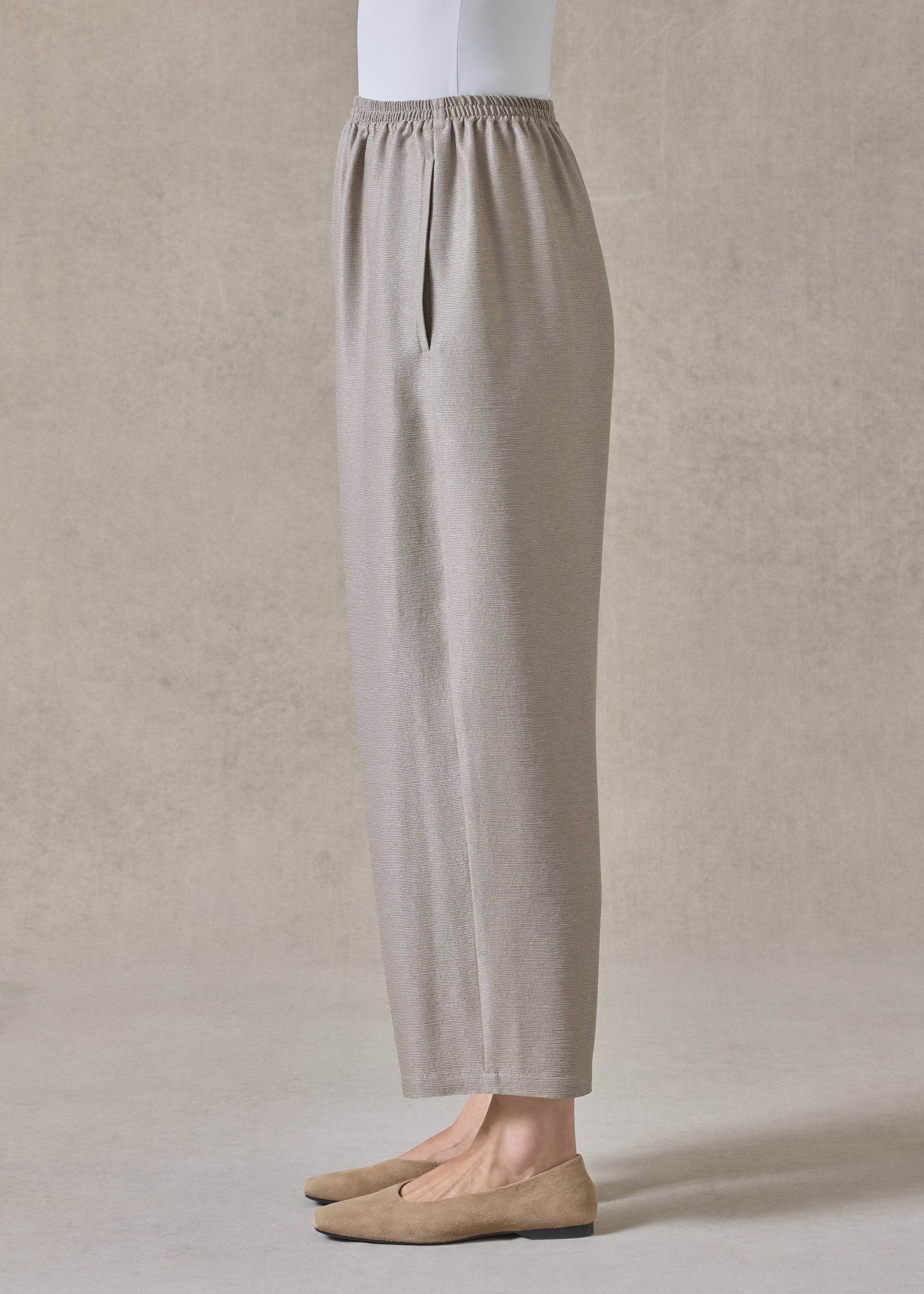 midweight silk plissé japanese trouser (stone)