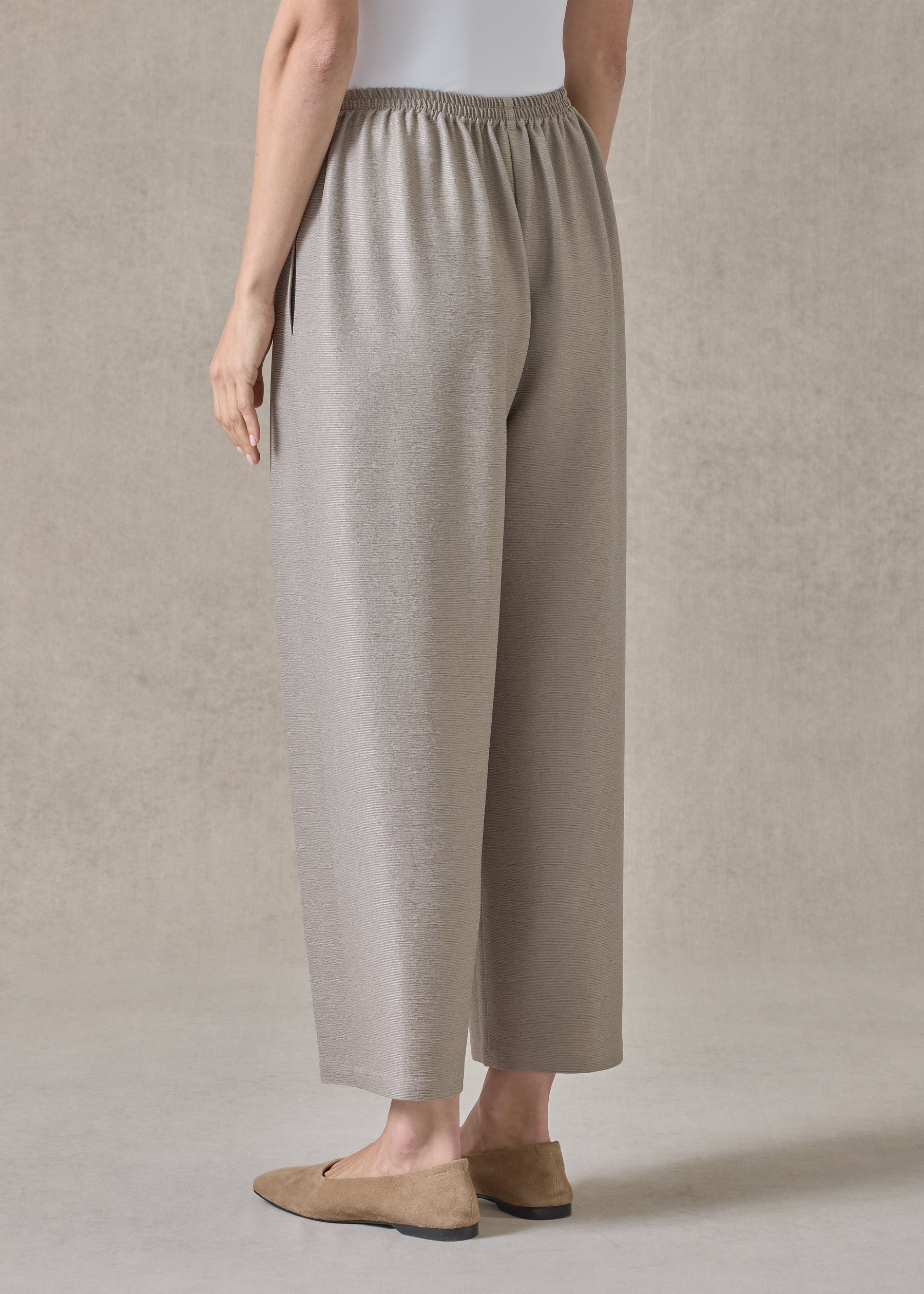 midweight silk plissé japanese trouser (stone)