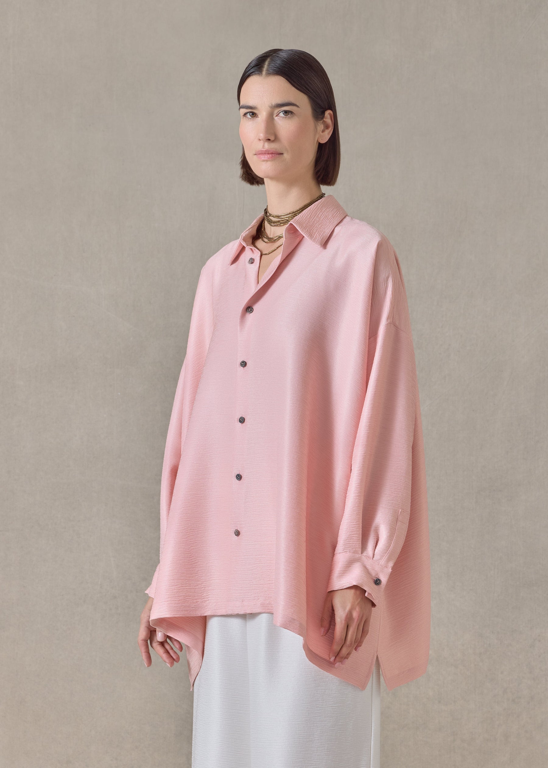 midweight silk plissé wide a-line shirt with collar - long (rosepowder)