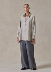 midweight silk plissé wide a-line shirt with collar - long (stone)