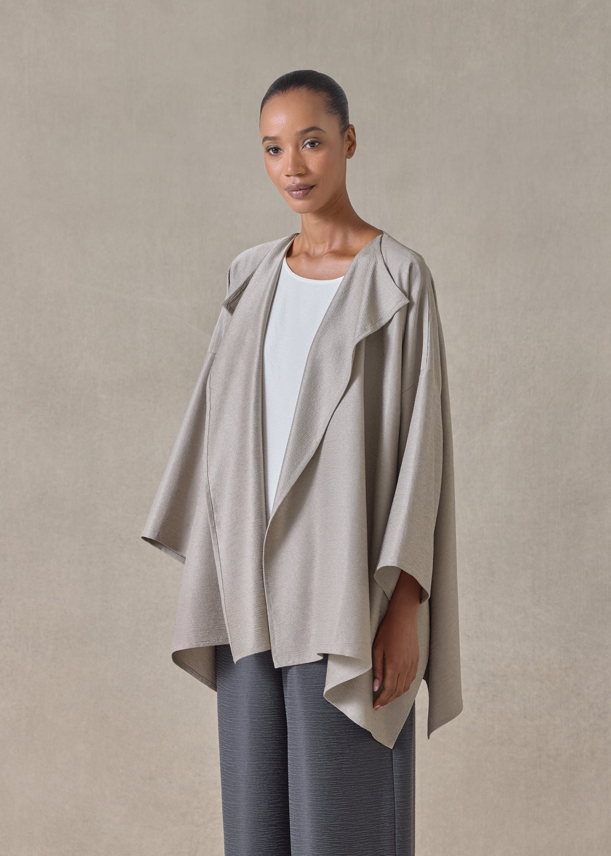 midweight silk plissé dps jacket coat - mid plus (stone)