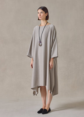 midweight silk plissé scoop neck dress (stone)