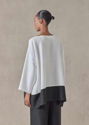 midweight silk plissé wide a-line scoop neck top - long (white/black)