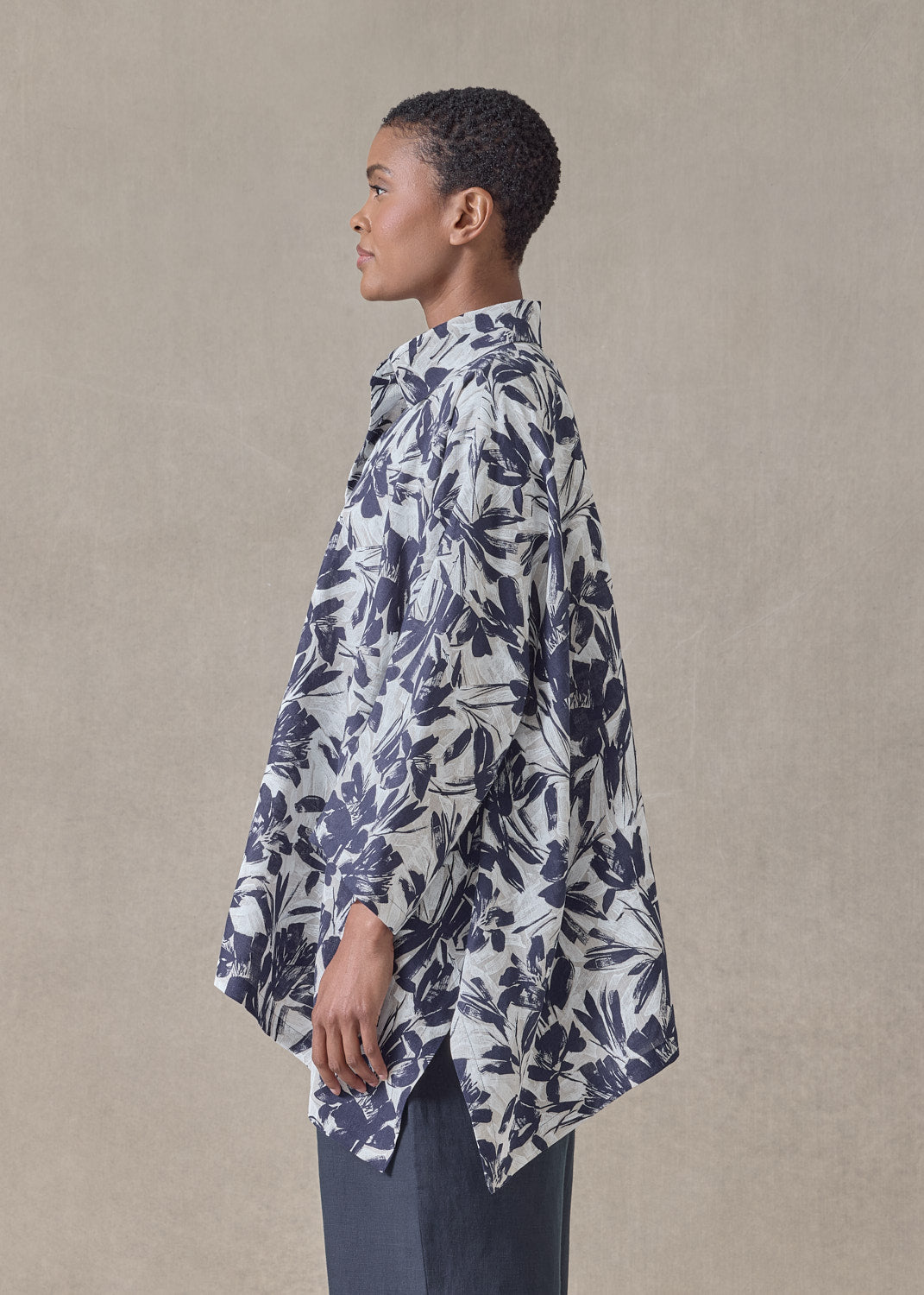 linen dps shirt with collar - mid plus (naturalnavy)