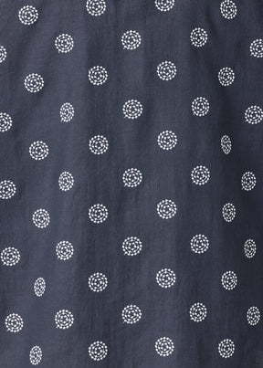 embroidered linen wide longer back shirt with collar - mid plus (navy with white)