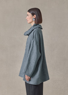 heavyweight delave linen angle to front monks top - long (petrol)