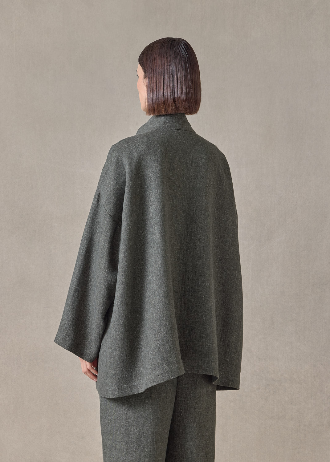 heavyweight delave linen angle to front double stand collar jacket - long (olivedark)