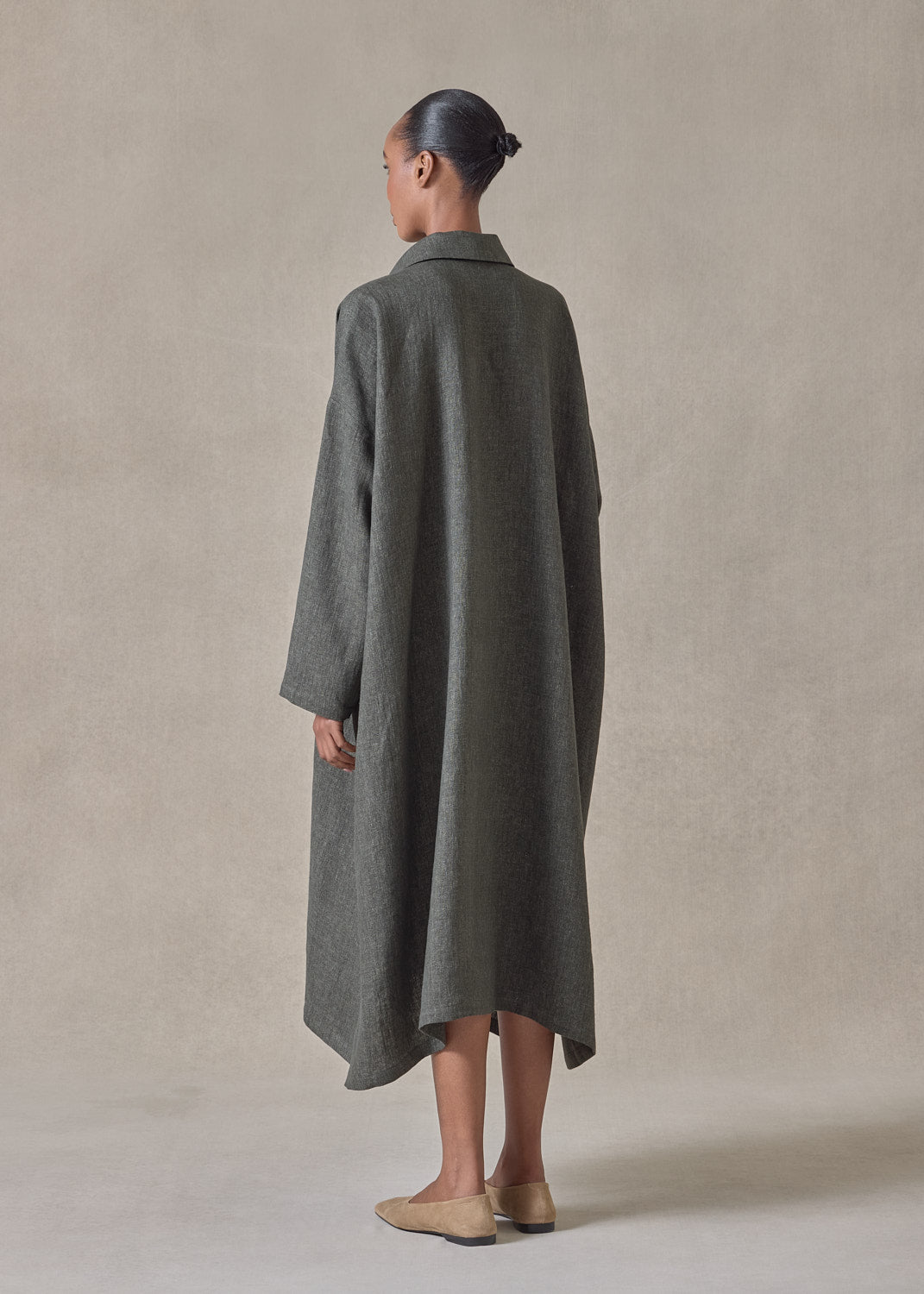 heavyweight delave linen wide a-line shirt dress with collar (olivedark)
