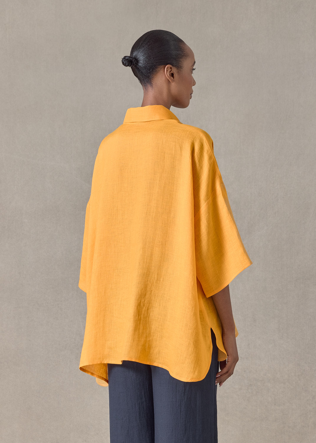 handkerchief linen sloped shoulder wide a-line short sleeve shirt with collar - mid plus (sunflower)
