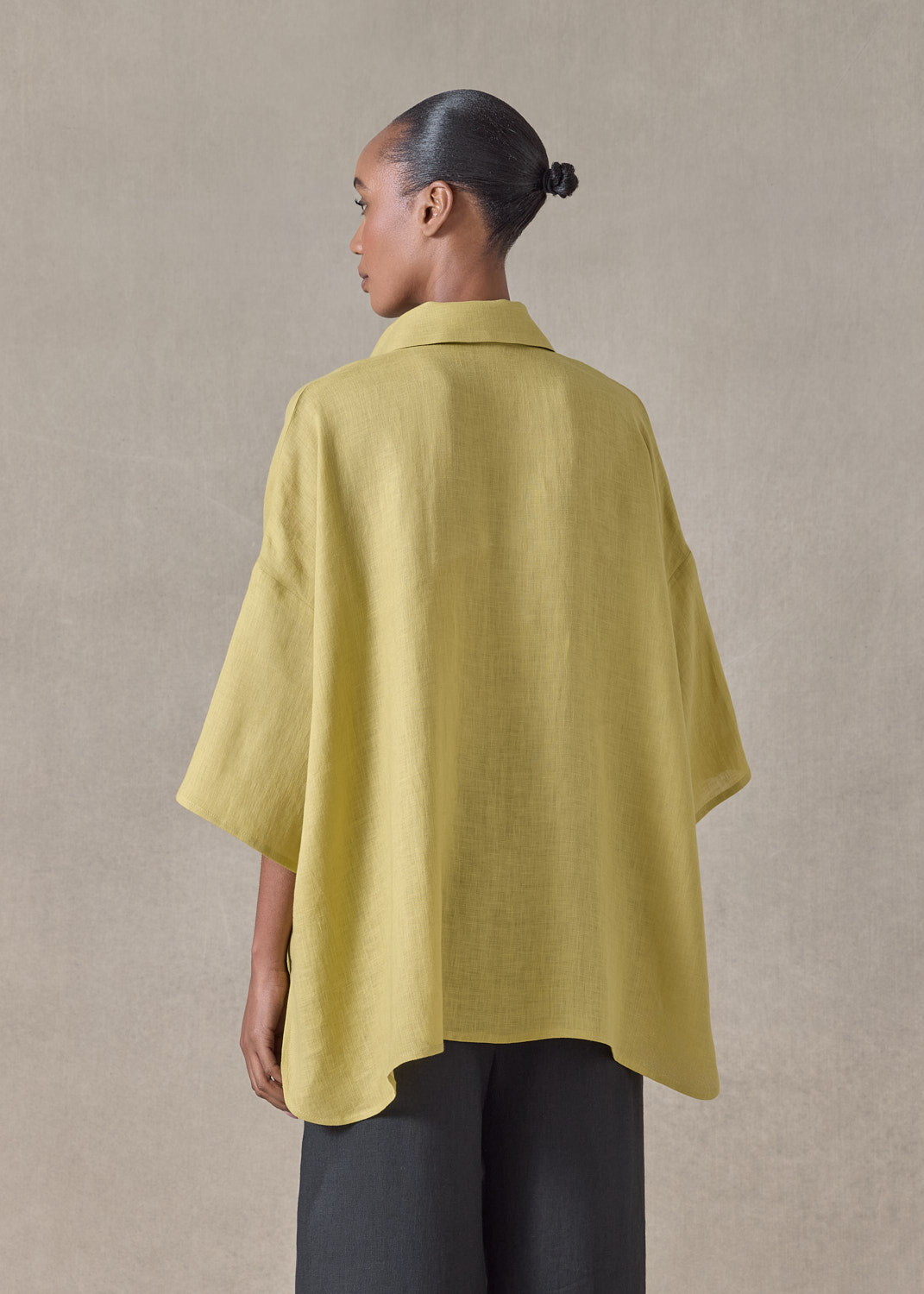 handkerchief linen sloped shoulder wide a-line short sleeve shirt with collar - mid plus (yellow ochre)