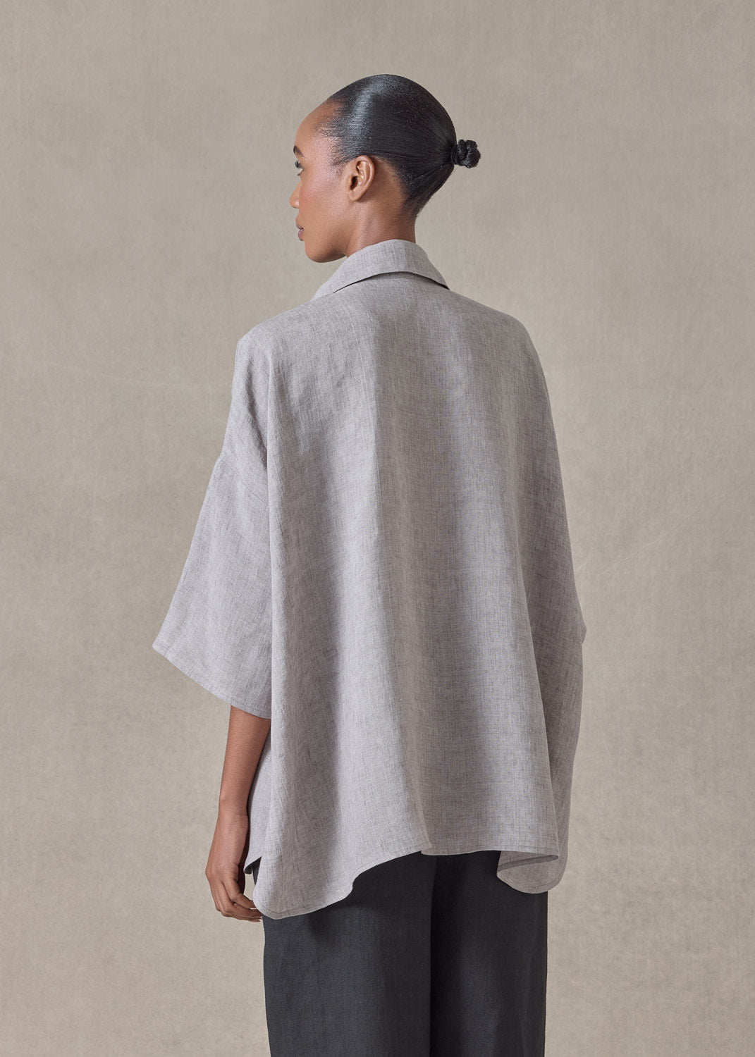 handkerchief delave linen sloped shoulder wide a-line short sleeve shirt with collar - mid plus (stone)