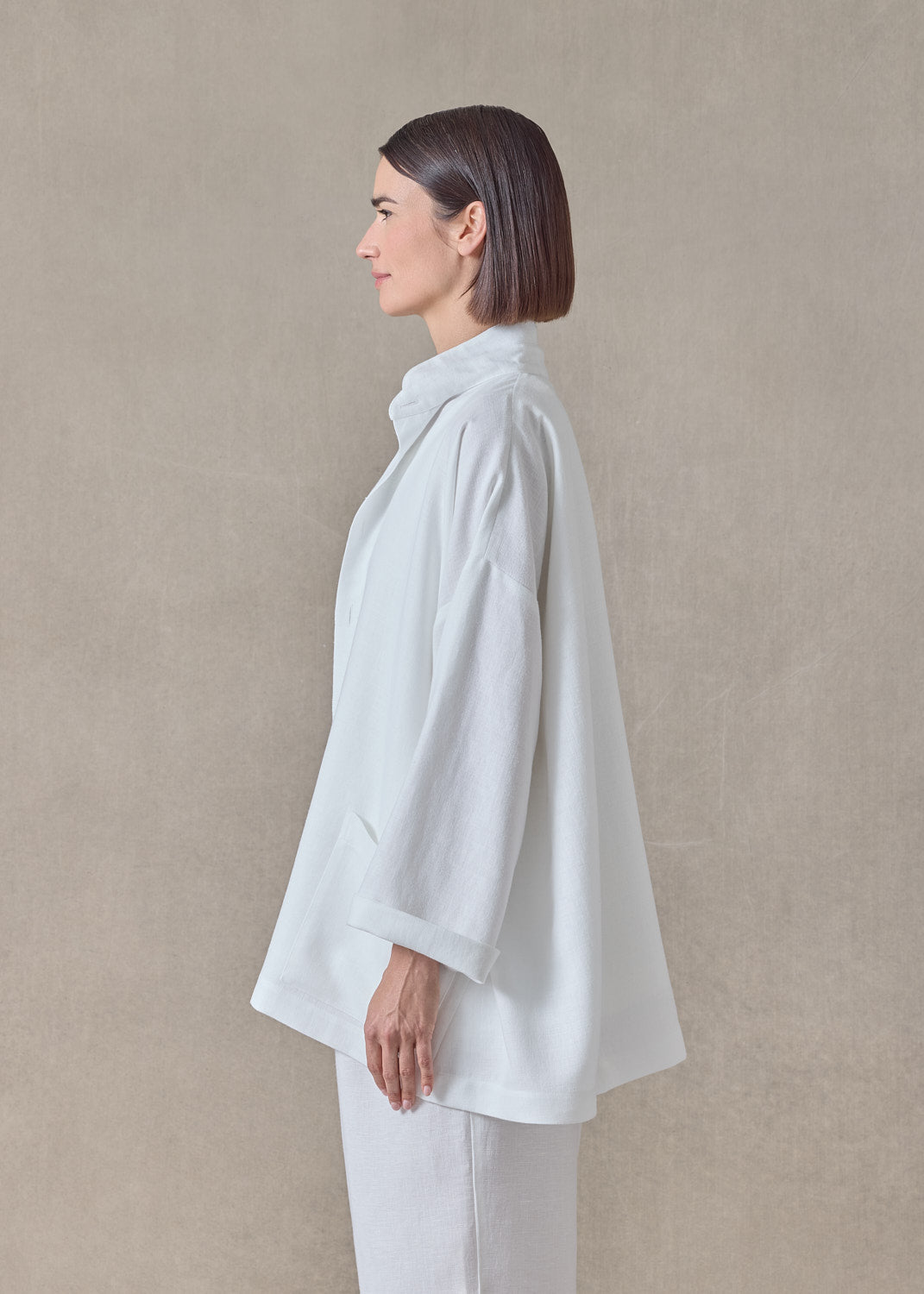 Heavyweight linen angle to front double stand collar jacket - long (white)