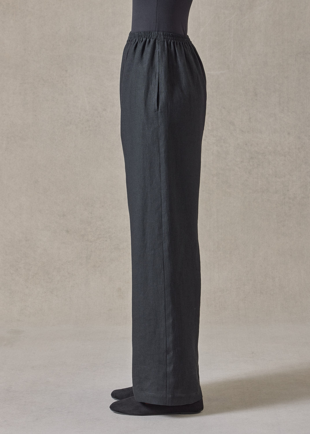 lightweight linen trouser (black)