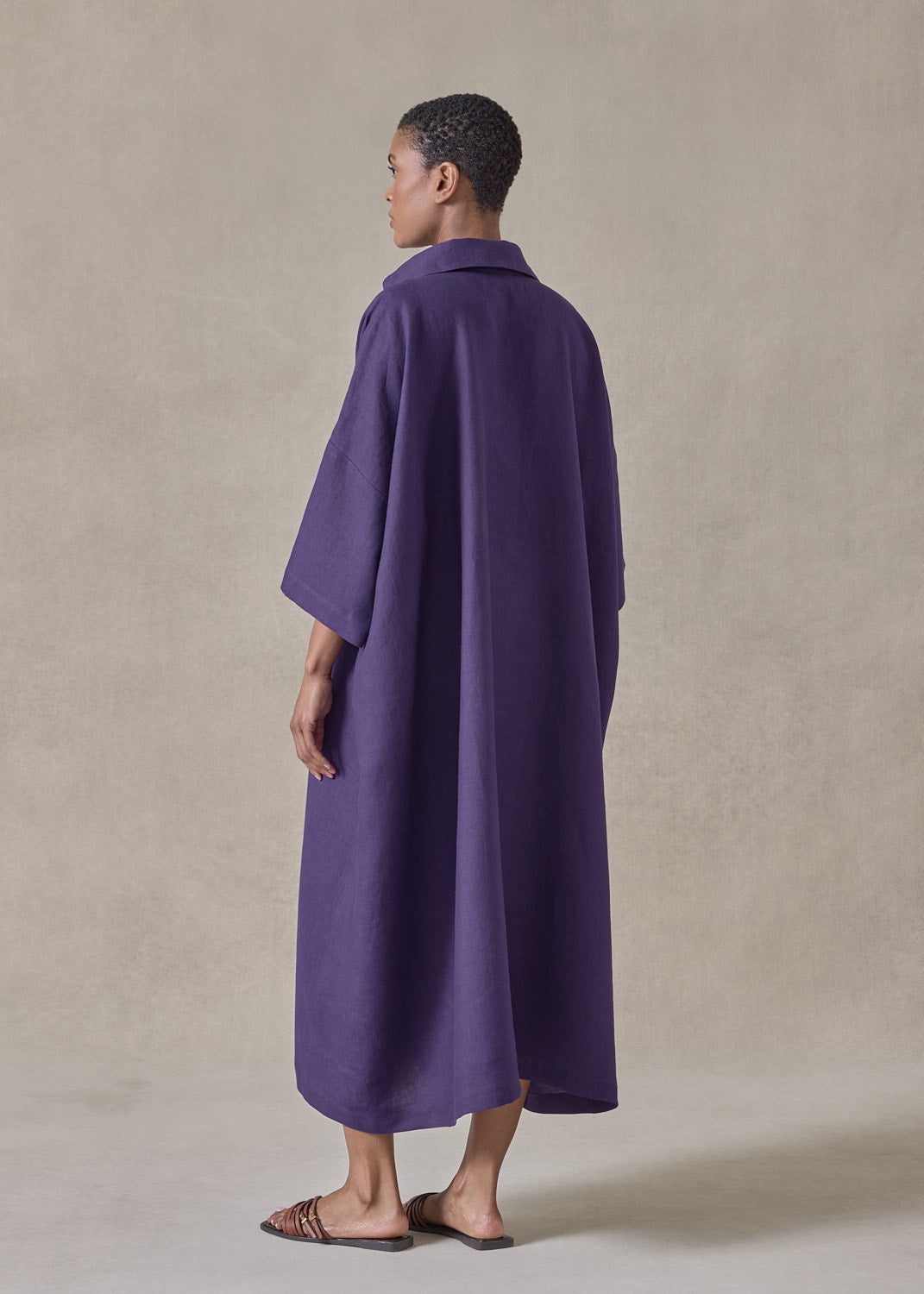 lightweight linen angle to front side seam short sleeve dress with collar (tincture)