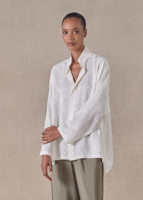 silk jacquard wide a-line double stand collar shirt - mid plus (ivory)