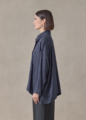 silk jacquard wide a-line double stand collar shirt - mid plus (navydark)