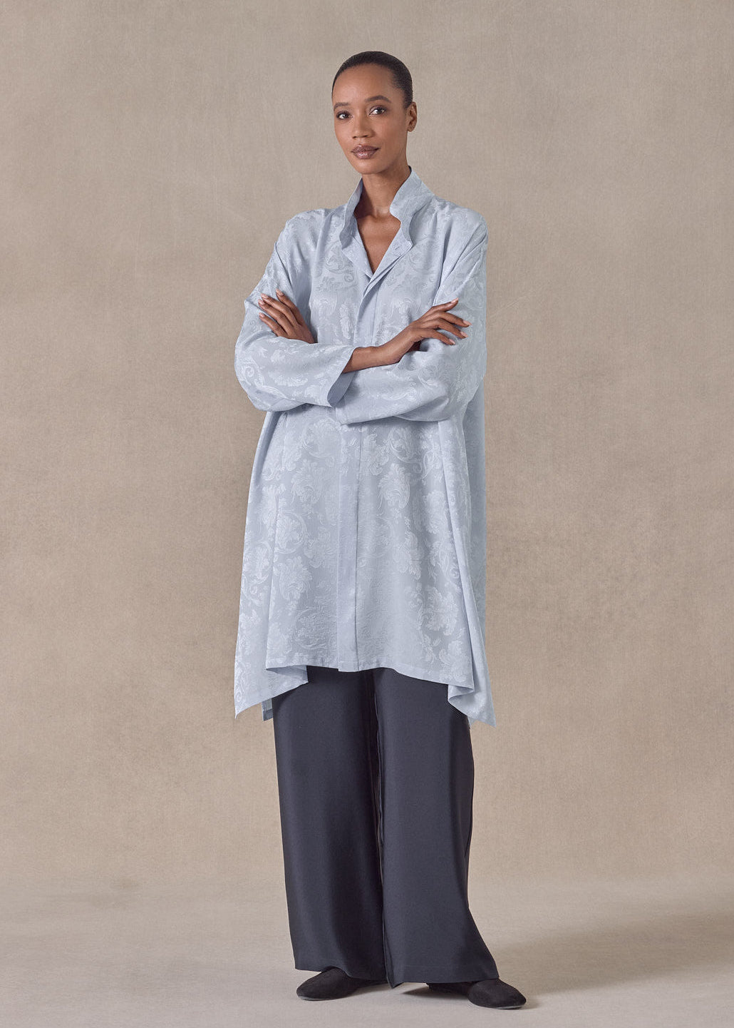 silk jacquard wide a-line double stand collar shirt - very long with slits (bridgertonblue)
