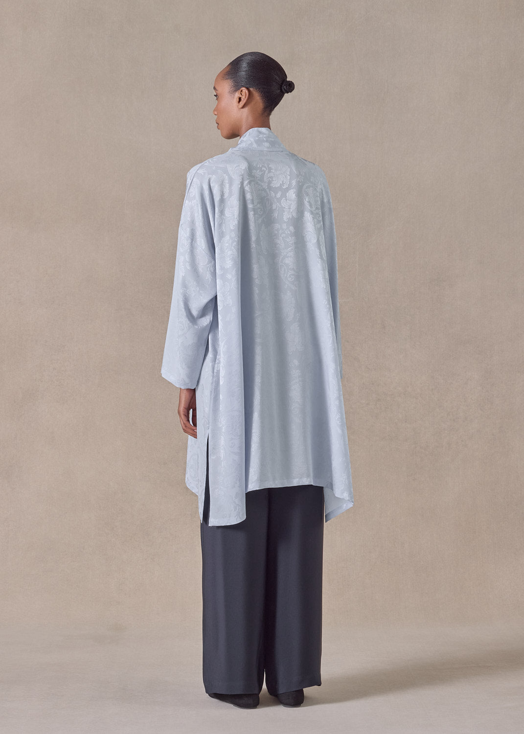 silk jacquard wide a-line double stand collar shirt - very long with slits (bridgertonblue)