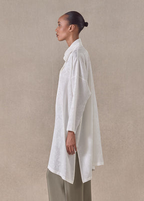 silk jacquard wide a-line double stand collar shirt - very long with slits (ivory)