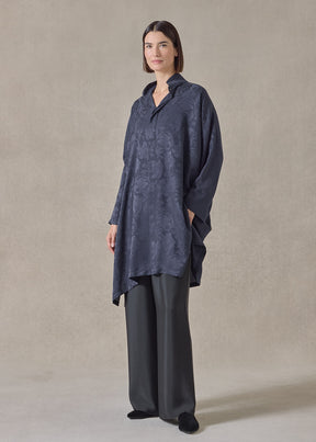 silk jacquard wide a-line double stand collar shirt - very long with slits (navydark)