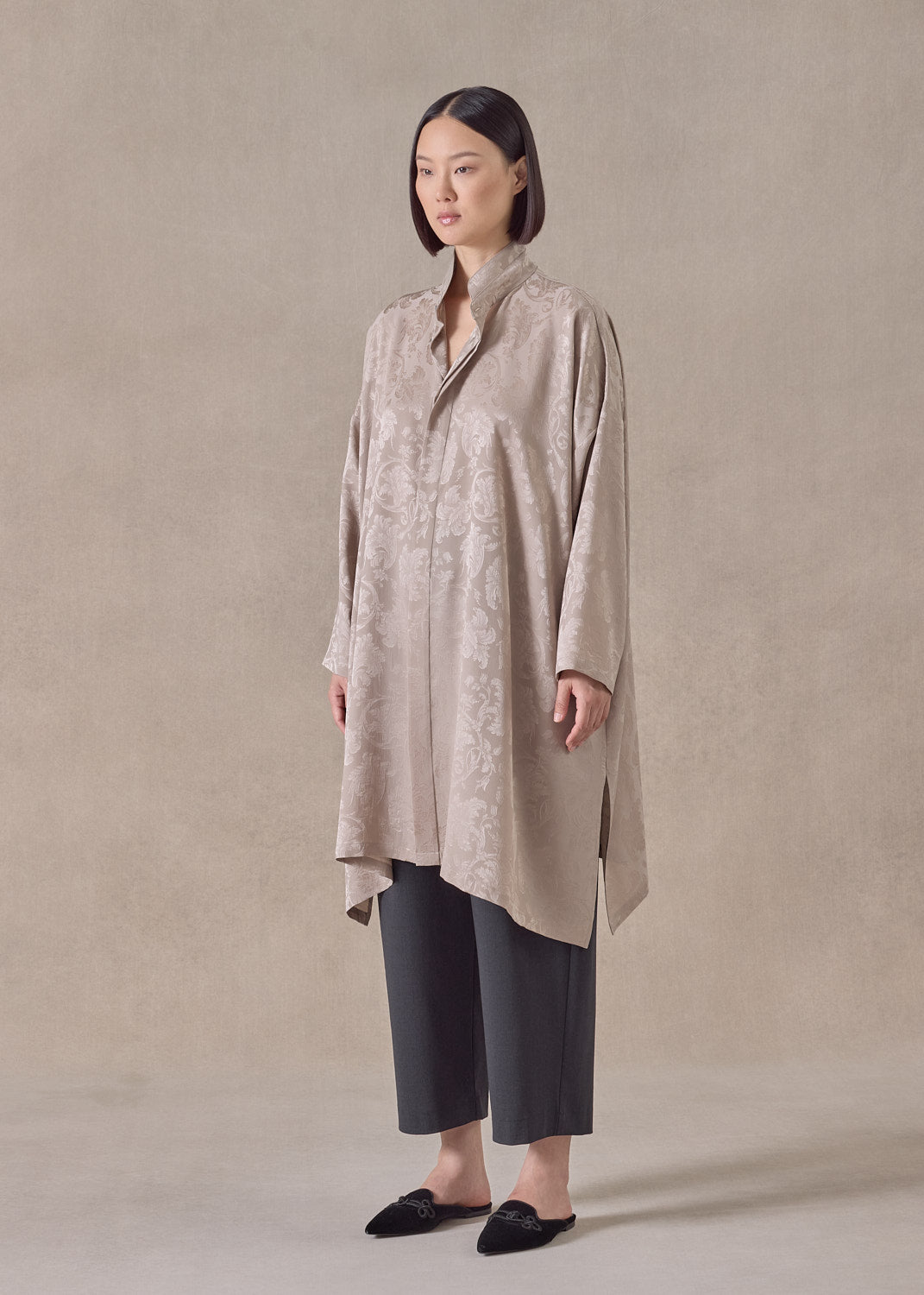 silk jacquard wide a-line double stand collar shirt - very long with slits (stone)