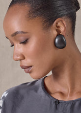 smooth oval earing