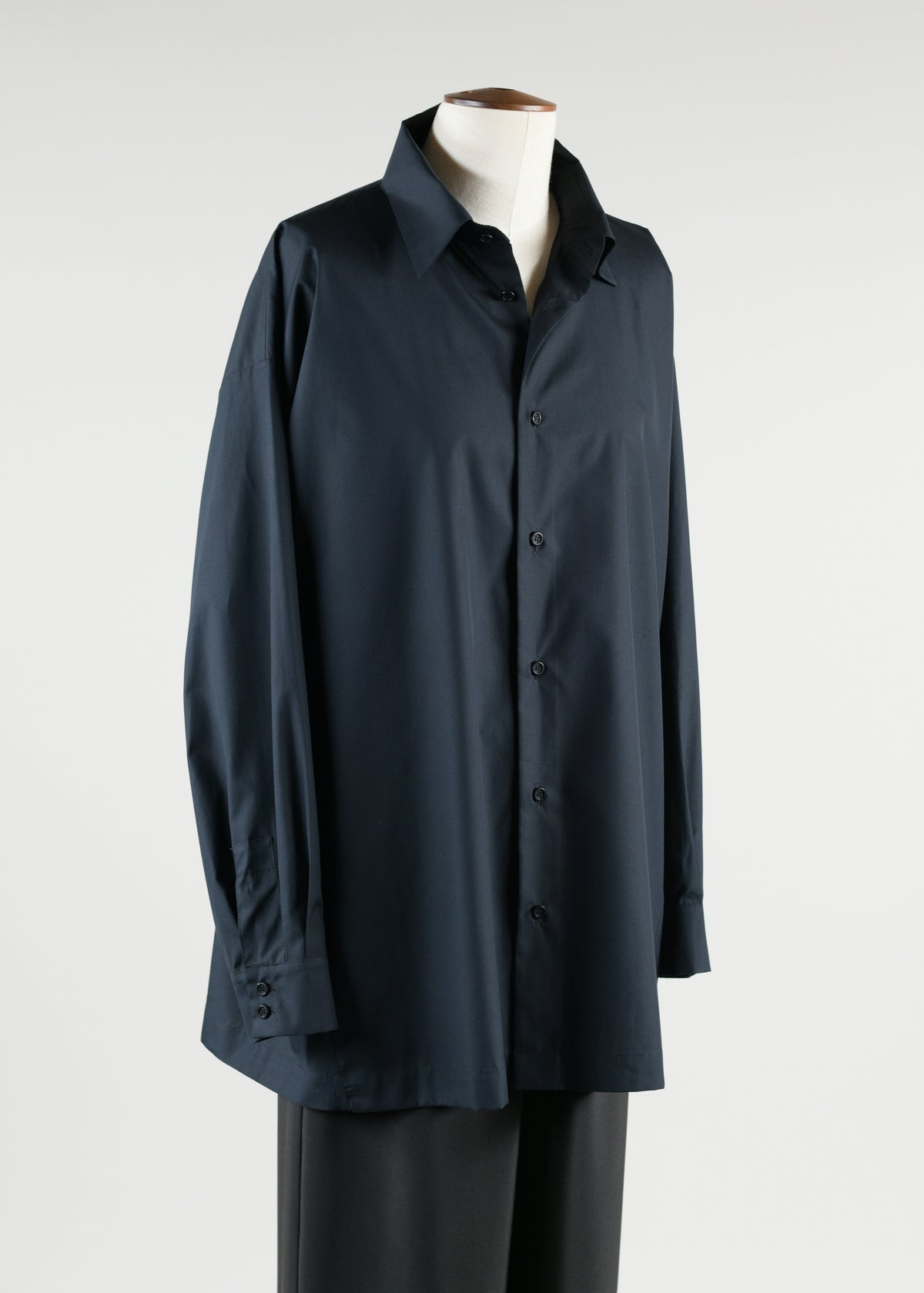 slim a-line angle-to-front side seam shirt with collar - long