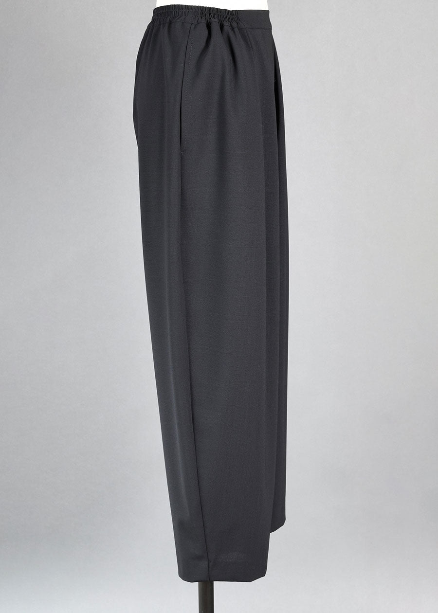 wool cropped pleated flat front trouser