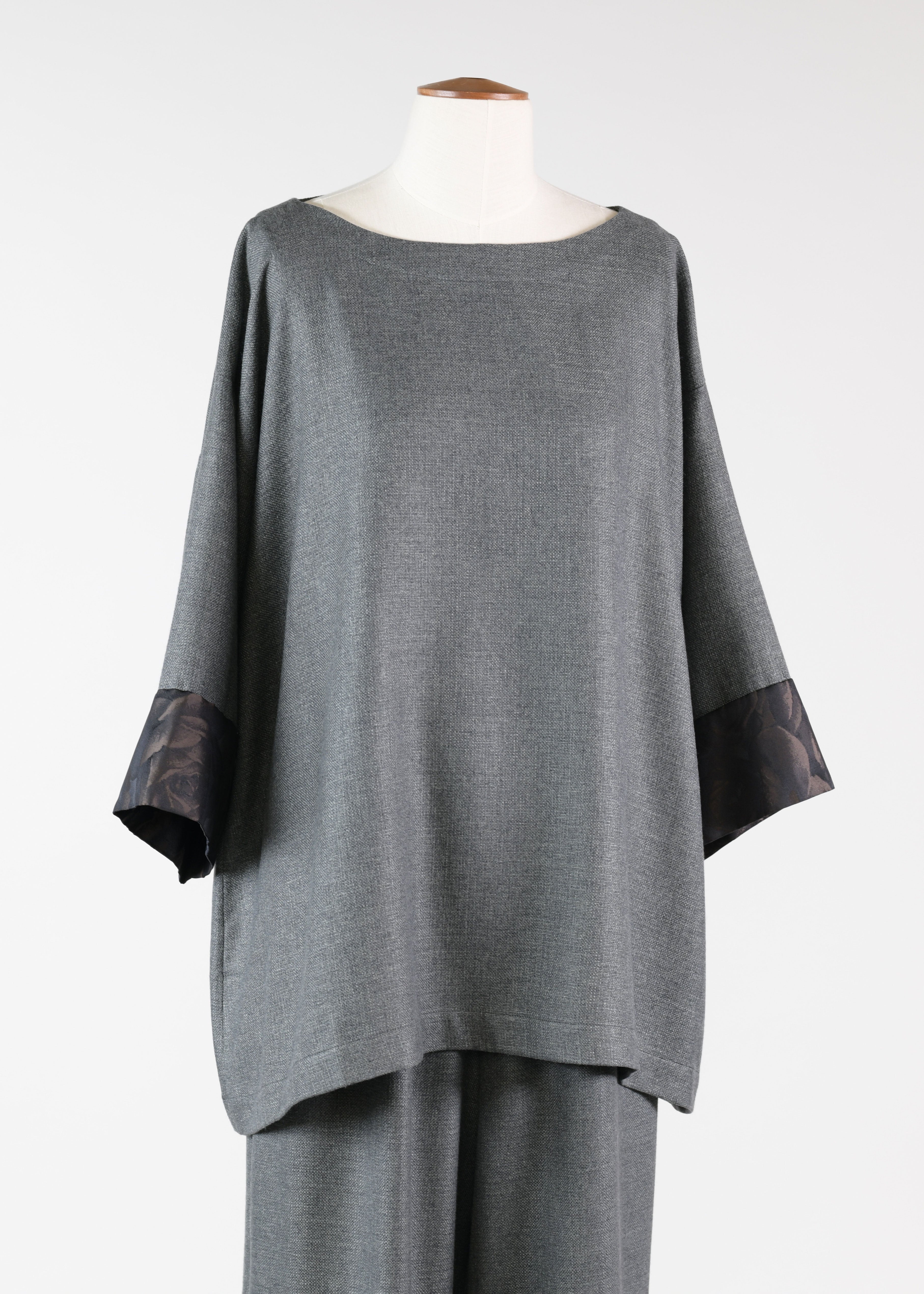 cashmere a-line scp nk 3/4 slv tunic w/cont slv edge - long