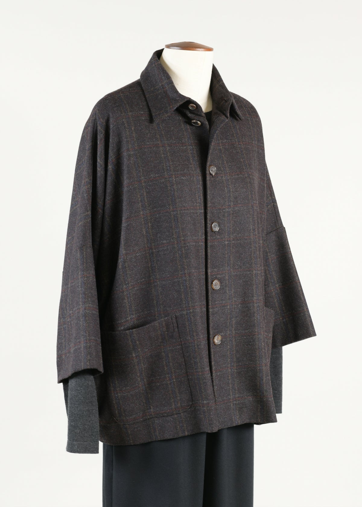 sloped shldr jckt w/collar - long 3/4 slvs lined