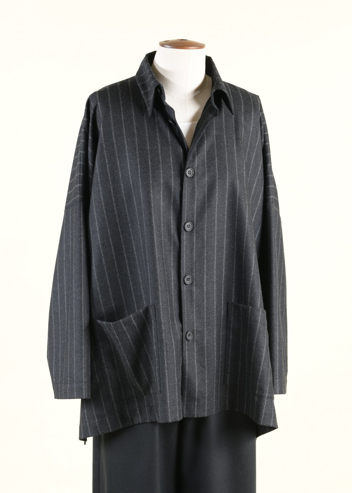 wide longer back jacket with collar - long