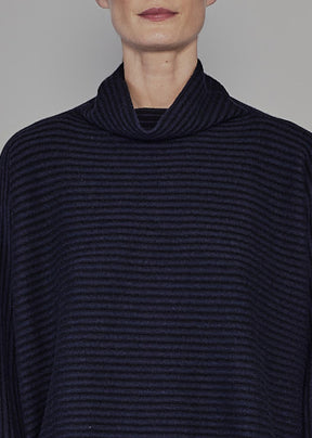 slim sleeve funnel scrunch neck sweater - long