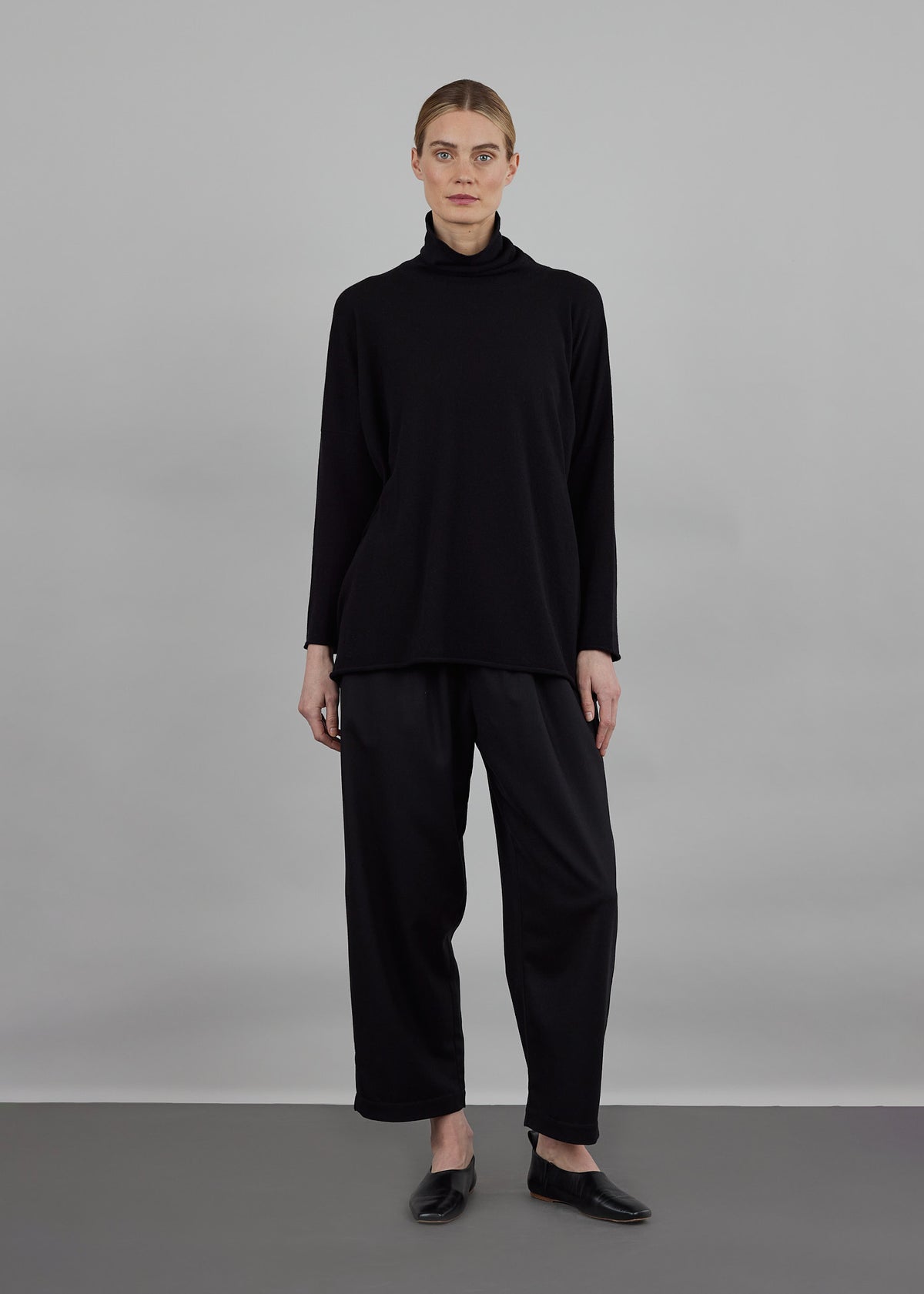 slim sleeve raw edge scrunch neck sweater - mid plus