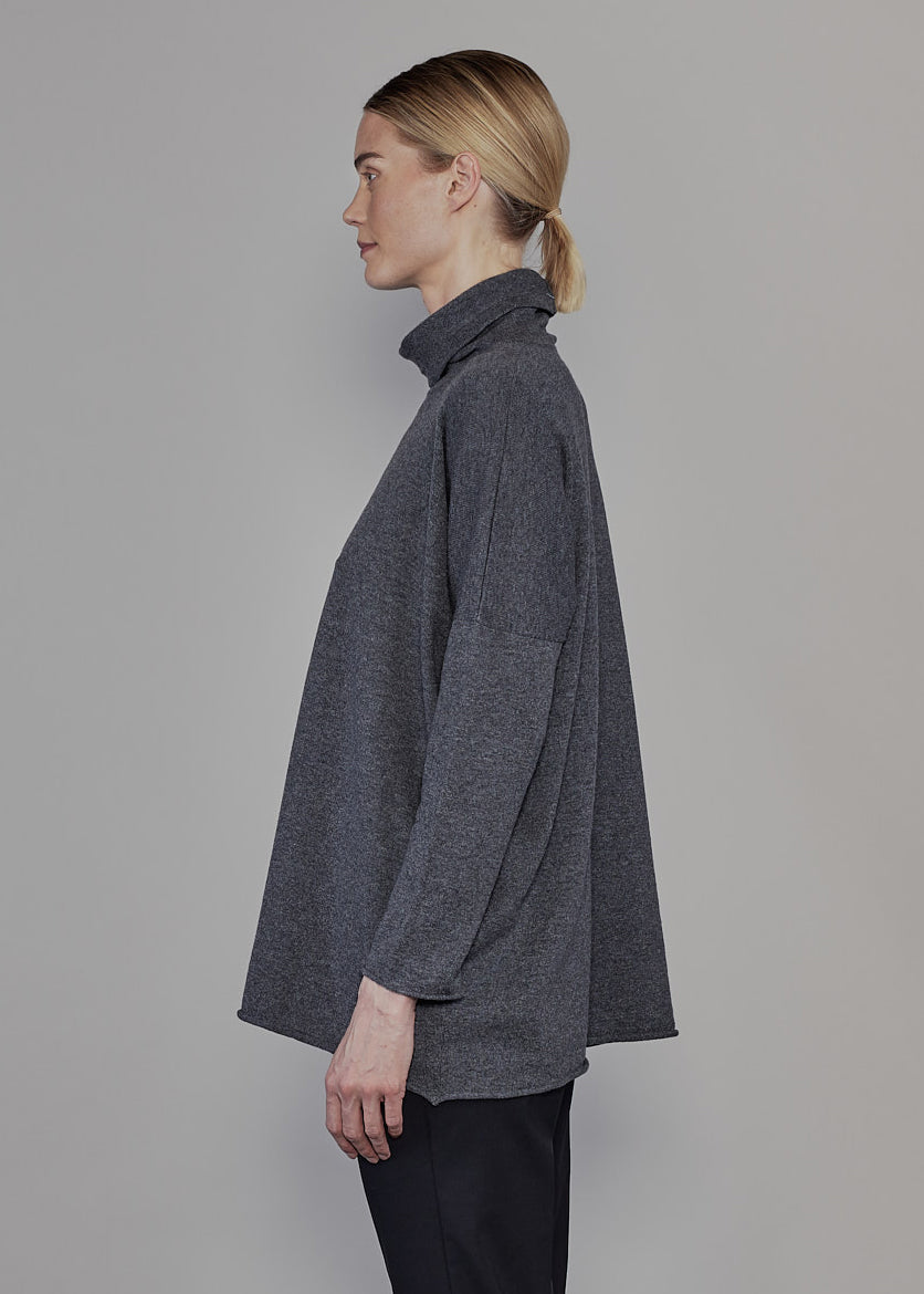 slim sleeve raw edge scrunch neck sweater - mid plus